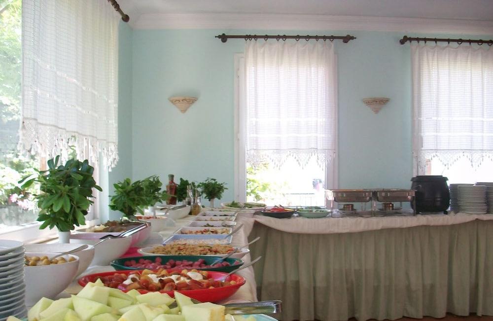Kriss Otel Ortakent Bagian luar foto