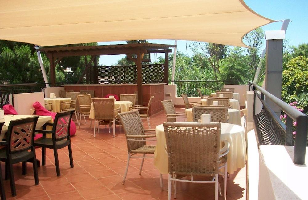Kriss Otel Ortakent Bagian luar foto