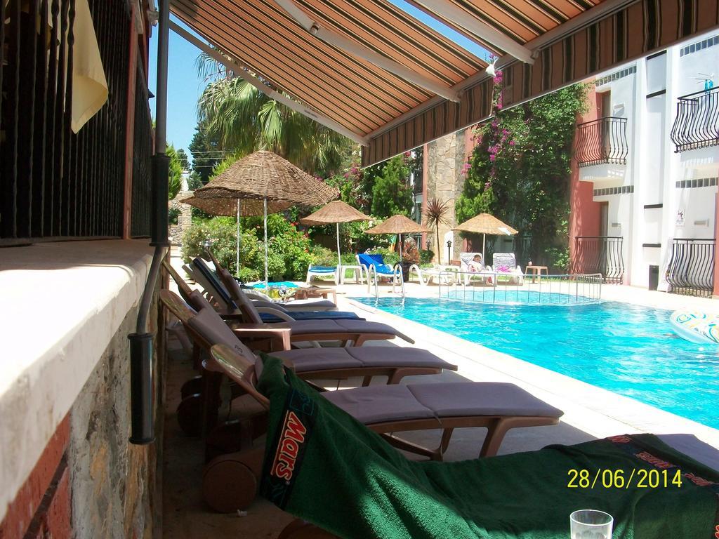 Kriss Otel Ortakent Bagian luar foto